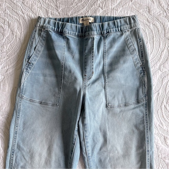 Madewell - Pull-On Relaxed Jeans - Bellview Wash - Picture 7 of 15